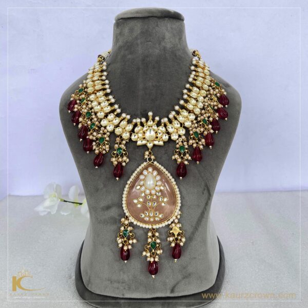 Naaz Necklace Set