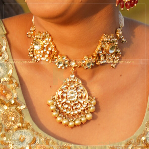 Farah Necklace Set , kaurz crown jewellery , online store , choker set , online jewellery store