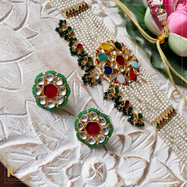 Navratan Farheen Choker Set