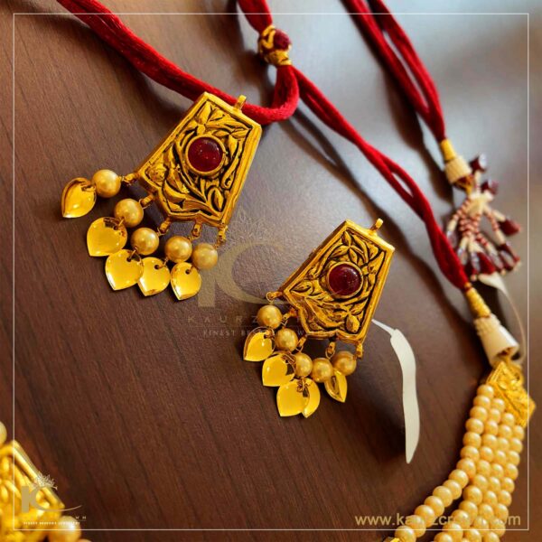 Rubina Traditional Antique Gold Polished Choker Set