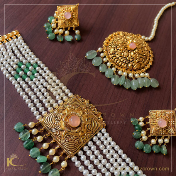 Sanam Traditional Antique Gold Polished Choker Set