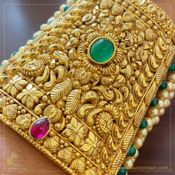 Surmai Traditional Antique Gold Plated Baahi (Bracelet) Green , Gold Plated Baahi (Bracelet) , Gold Plated , kaurz Crown , Punjabi Jewellery , Baahi