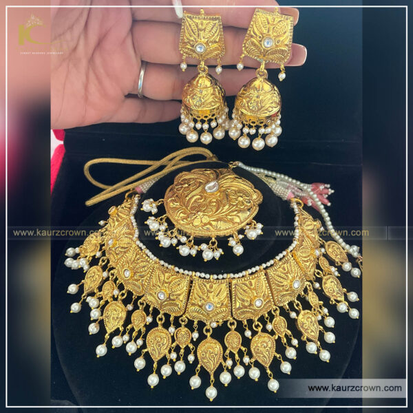 Akira Traditional Antique Gold Plated Choker Set , choker set , gold plated , akira , punjabi jewellery , necklace set , Tikka , earrings , Set , white Stone