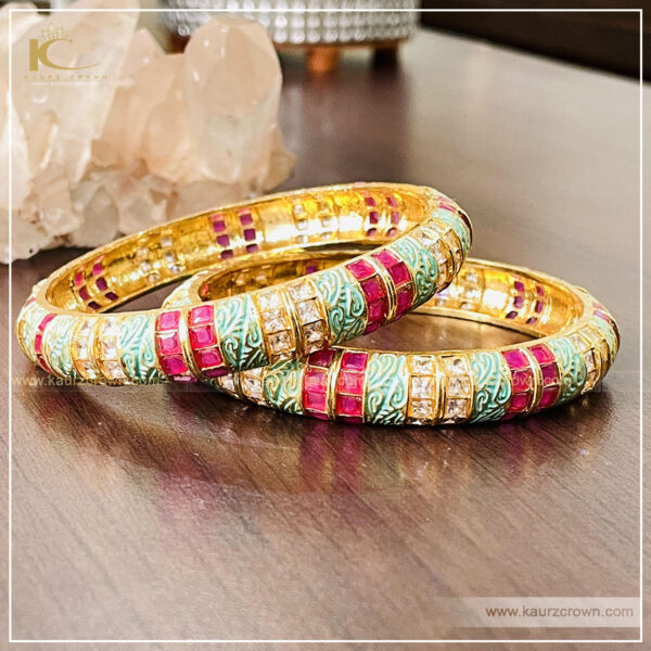 Faiza Traditional Antique Gold Plated Bangles , bangles , gold plated , kaurz crown , punjabi jewellery , gold plated , traditional , jewellery store , online jewellery store