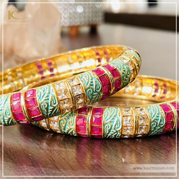 Faiza Traditional Antique Gold Plated Bangles , bangles , gold plated , kaurz crown , punjabi jewellery , gold plated , traditional , jewellery store , online jewellery store