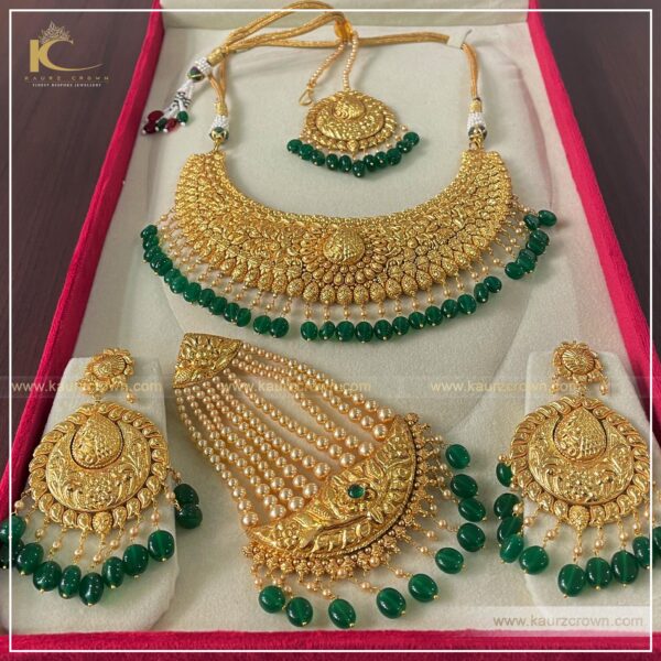 Fiza , Gold plated , necklace set , kaurz crown , punjbai jewellery store , online store , passa , tikka , earrings , green stone