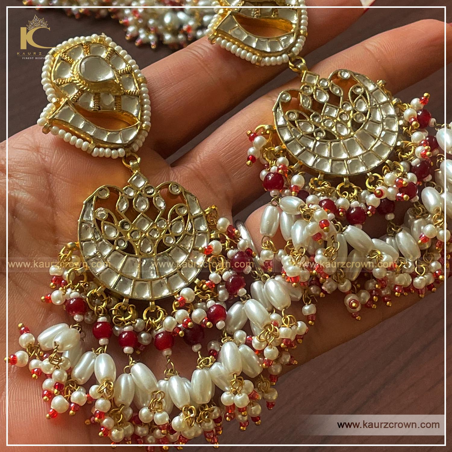 Antique gold 2024 kundan jewellery