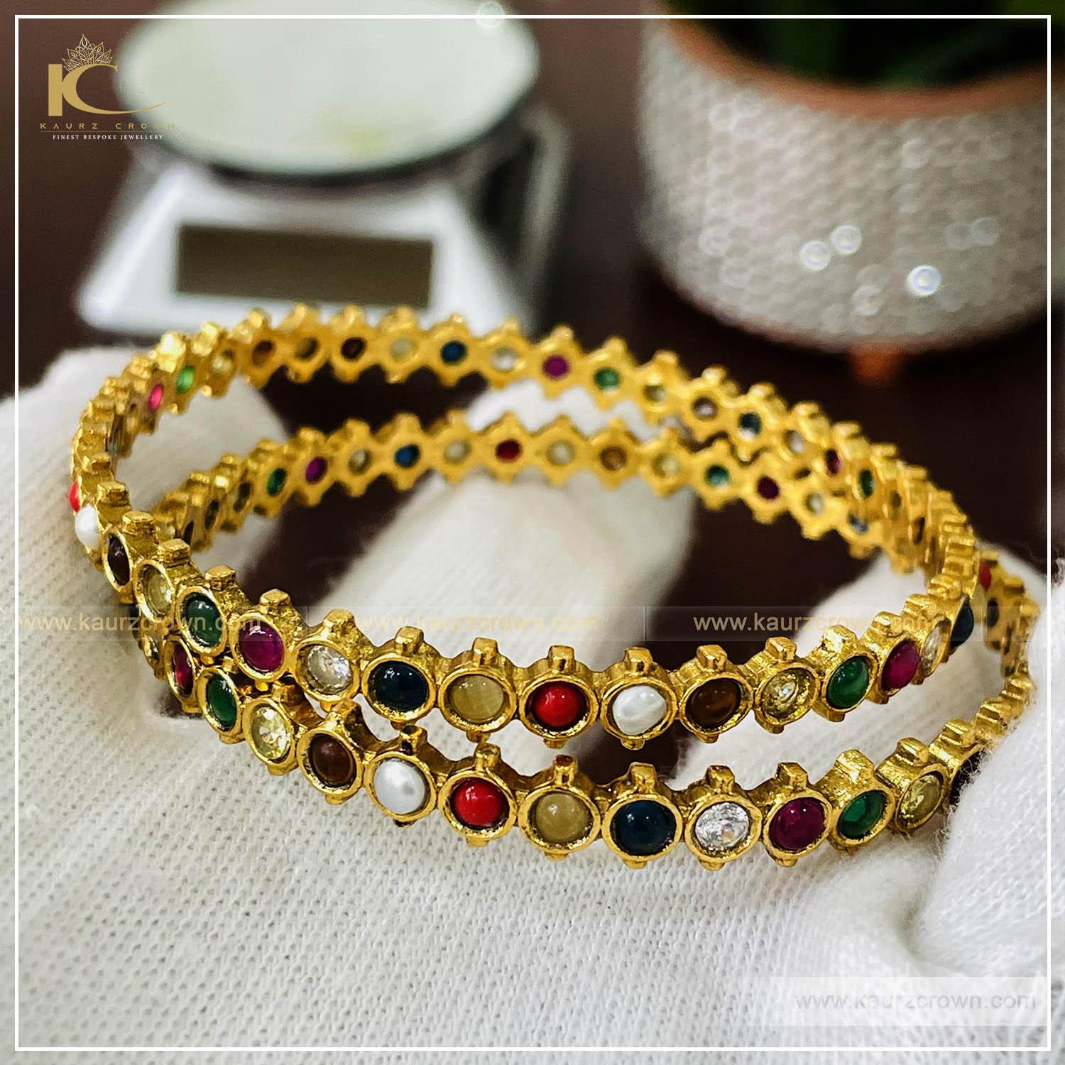 Gold hot sale k bangles