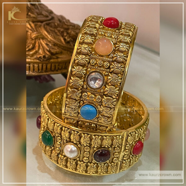 Shabeena Traditional Antique Gold Plated Bangles , kaurz crown , punjabi jewellery , online jewellery store , online store , traditional jewellery , punjabi jewellery