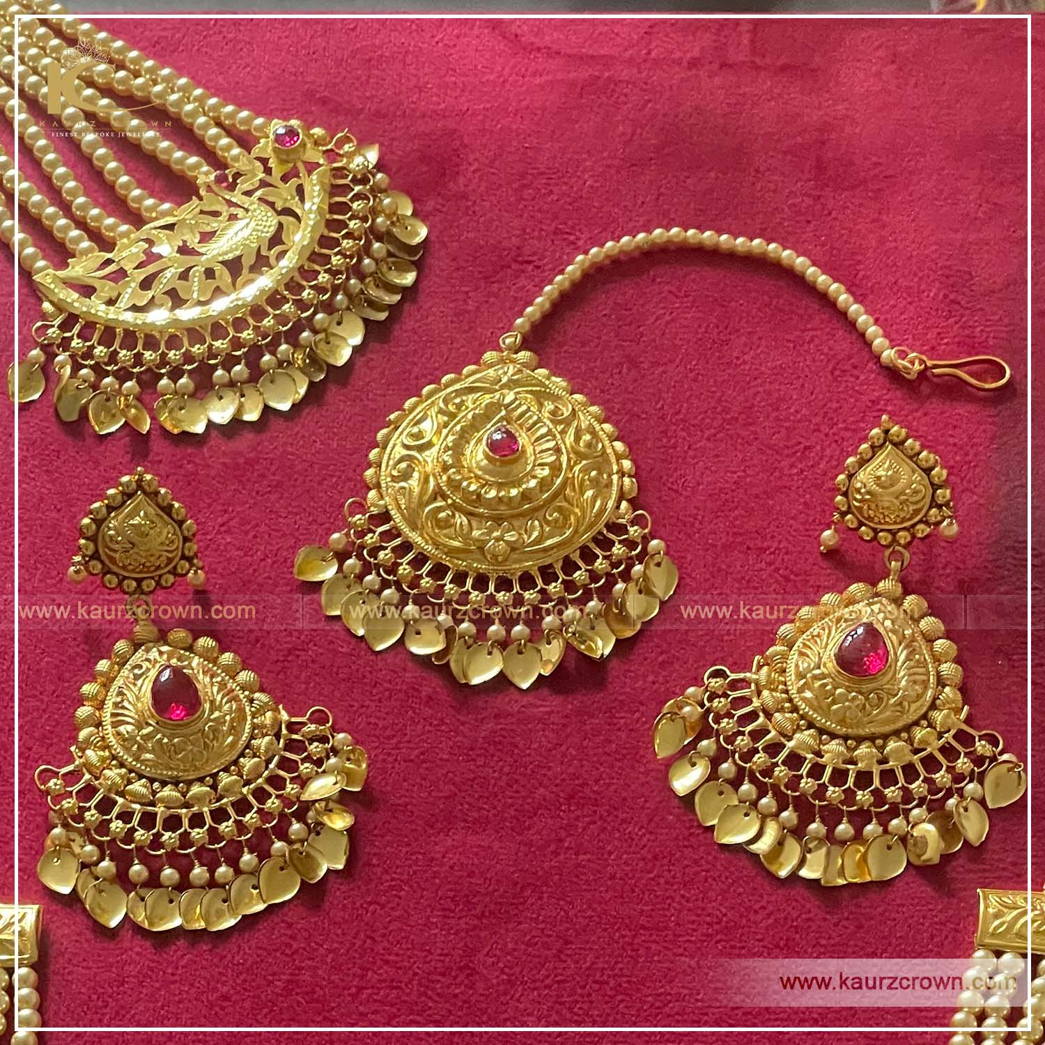 Gold antique sale choker set